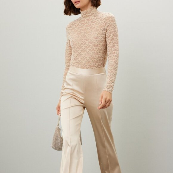 Line & Dot Crossroads Lace Blouse - Picture 8 of 9